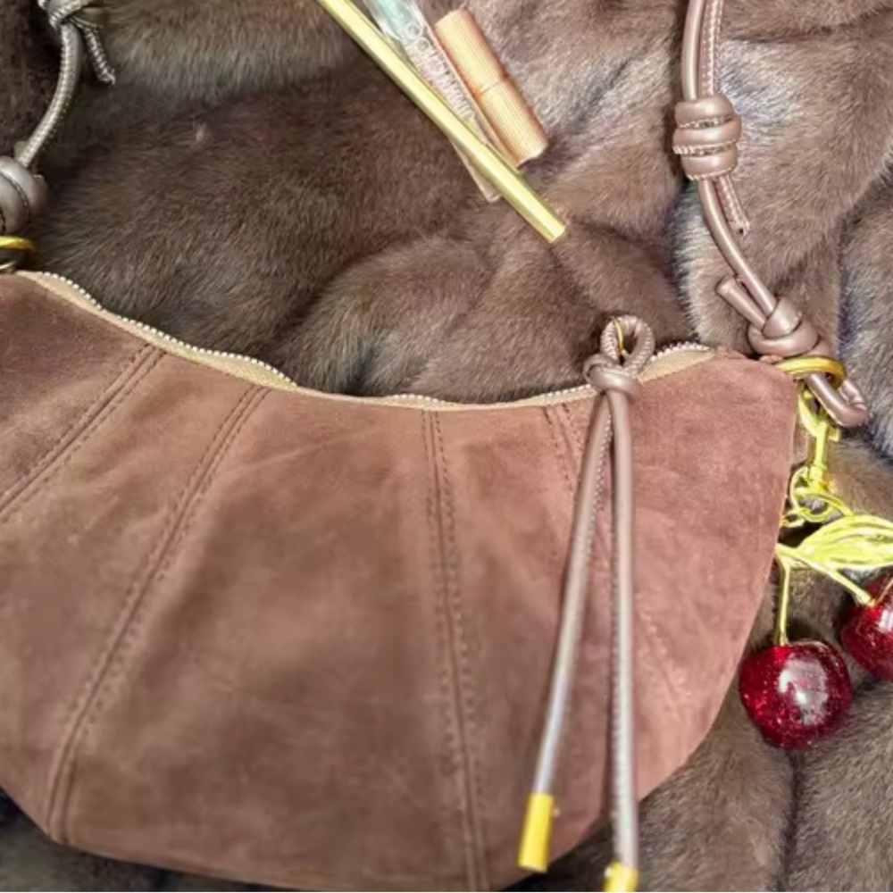Gold and Red Cherry purse charm - Picture 3 of 3